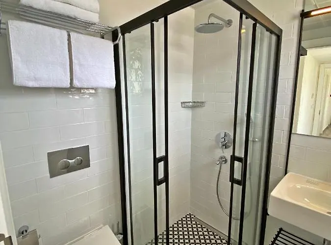 Vahide Dalyan Чешме